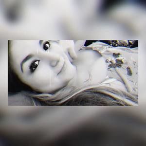 Meet your Posher, Daniela